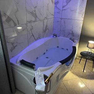Double Room Jacuzzi